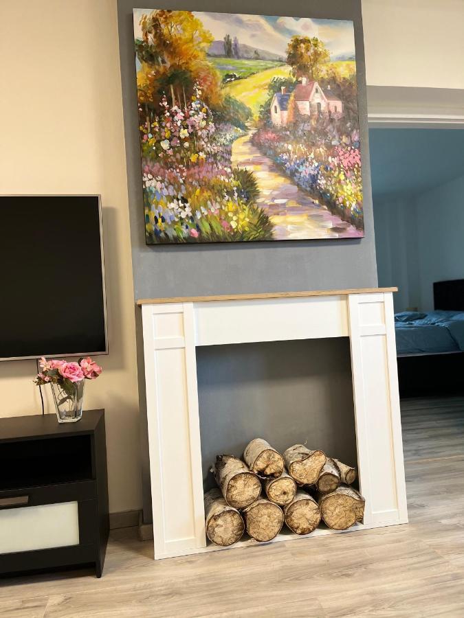 Apartment Golden Prague 78 Vestec  외부 사진