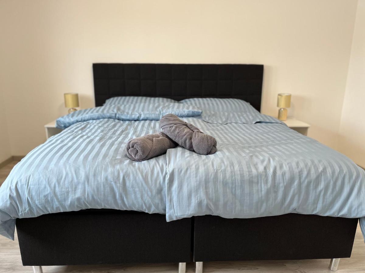 Apartment Golden Prague 78 Vestec  외부 사진