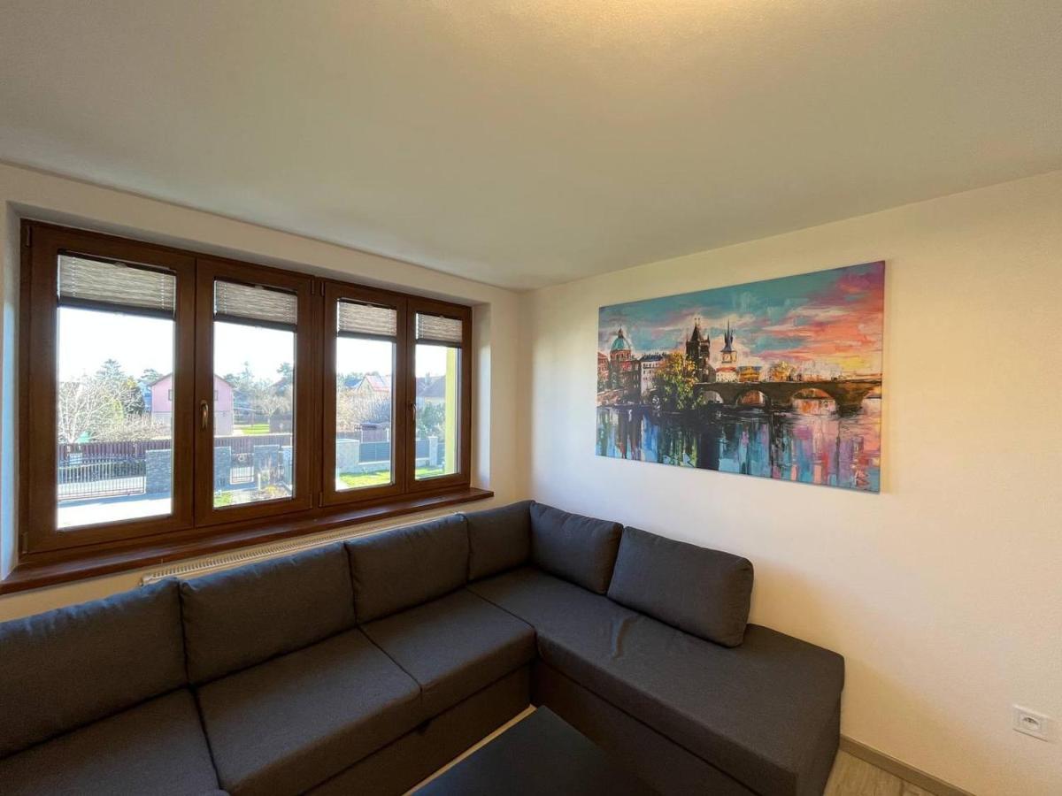 Apartment Golden Prague 78 Vestec  외부 사진